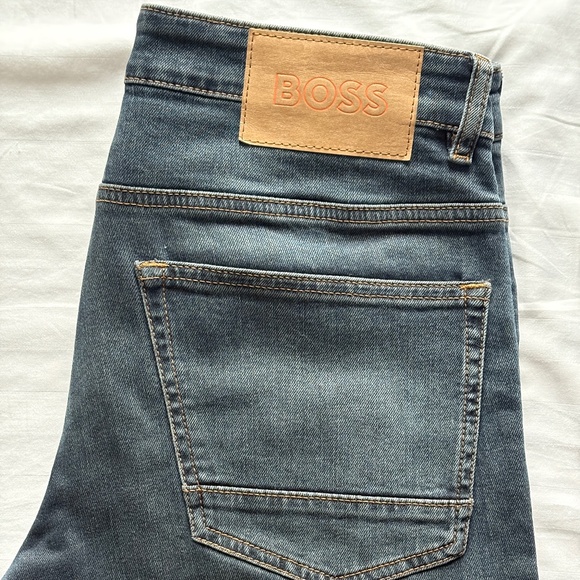 Hugo Boss - Delware Slim Fit - Picture 1 of 4